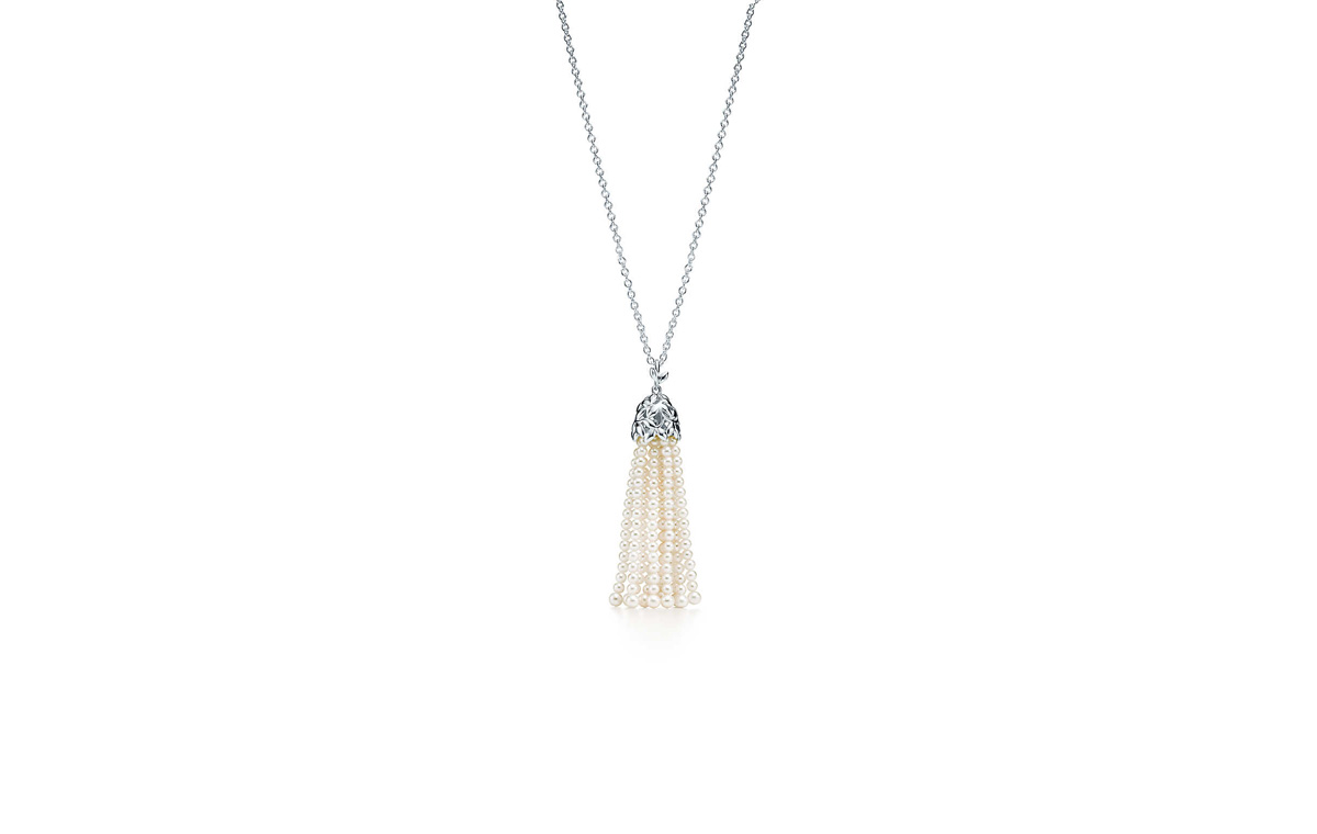 Olive Leaf Pearl Tassel Necklace